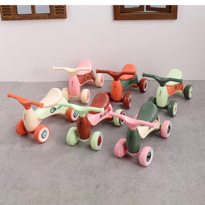 1Pcs Simulation Mini Cute Kids - Scooter Electric 评论和价格